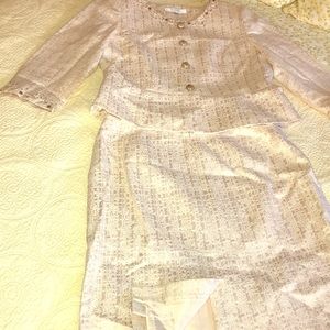 Tahari Women’s 2 Pc Suit